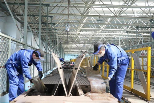 地鐵科普丨組圖帶您了解地鐵列車空調(diào)如何清潔維護